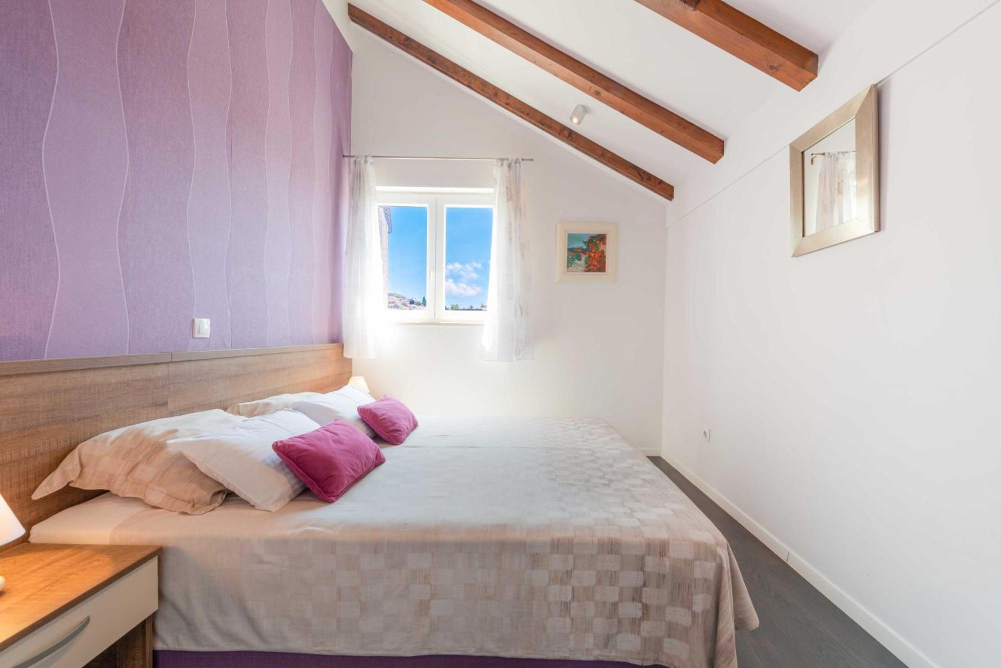 Lani Guest house *