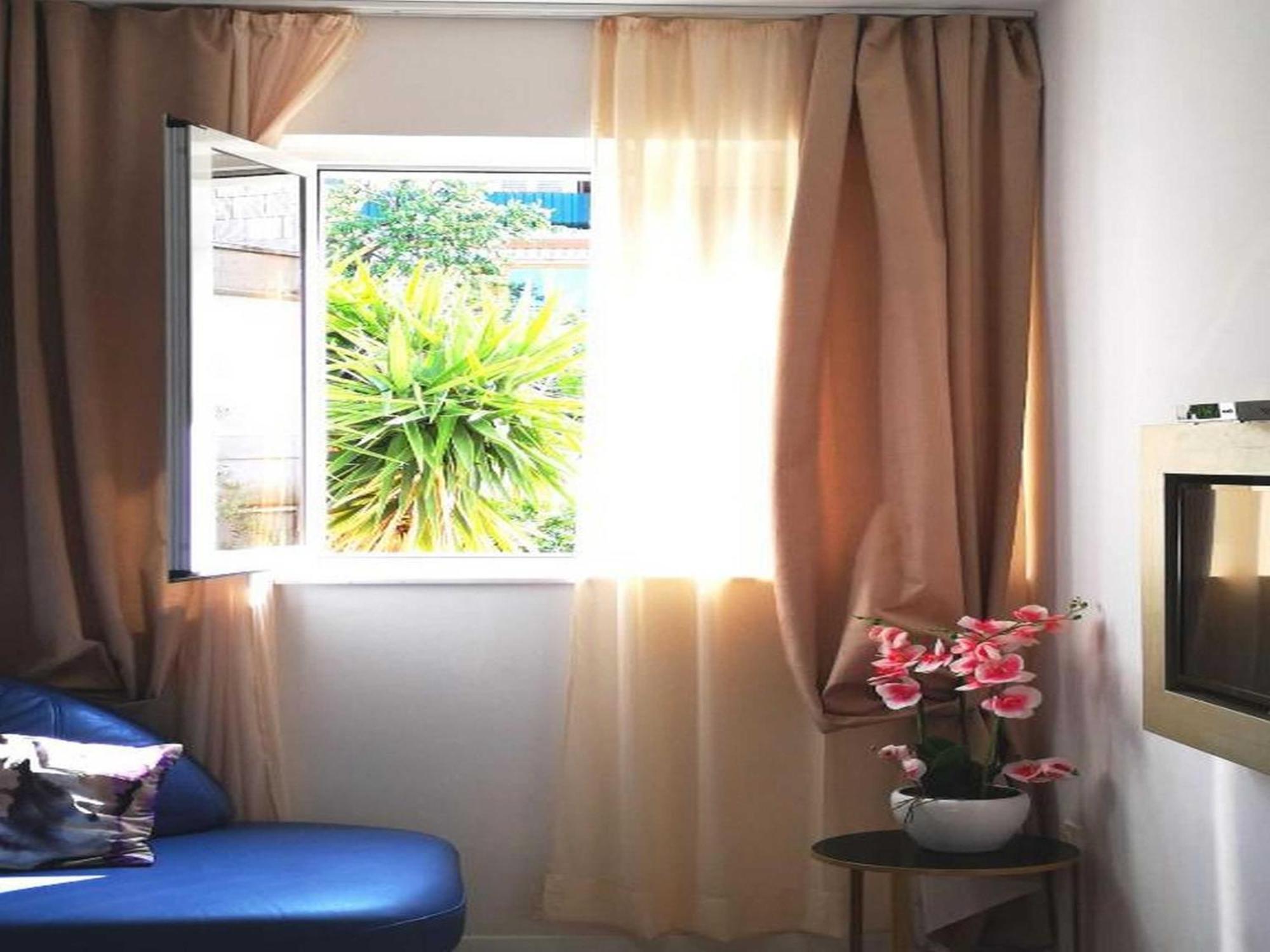 Lani Guest house